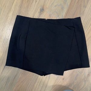 Black Shirt Express Skort